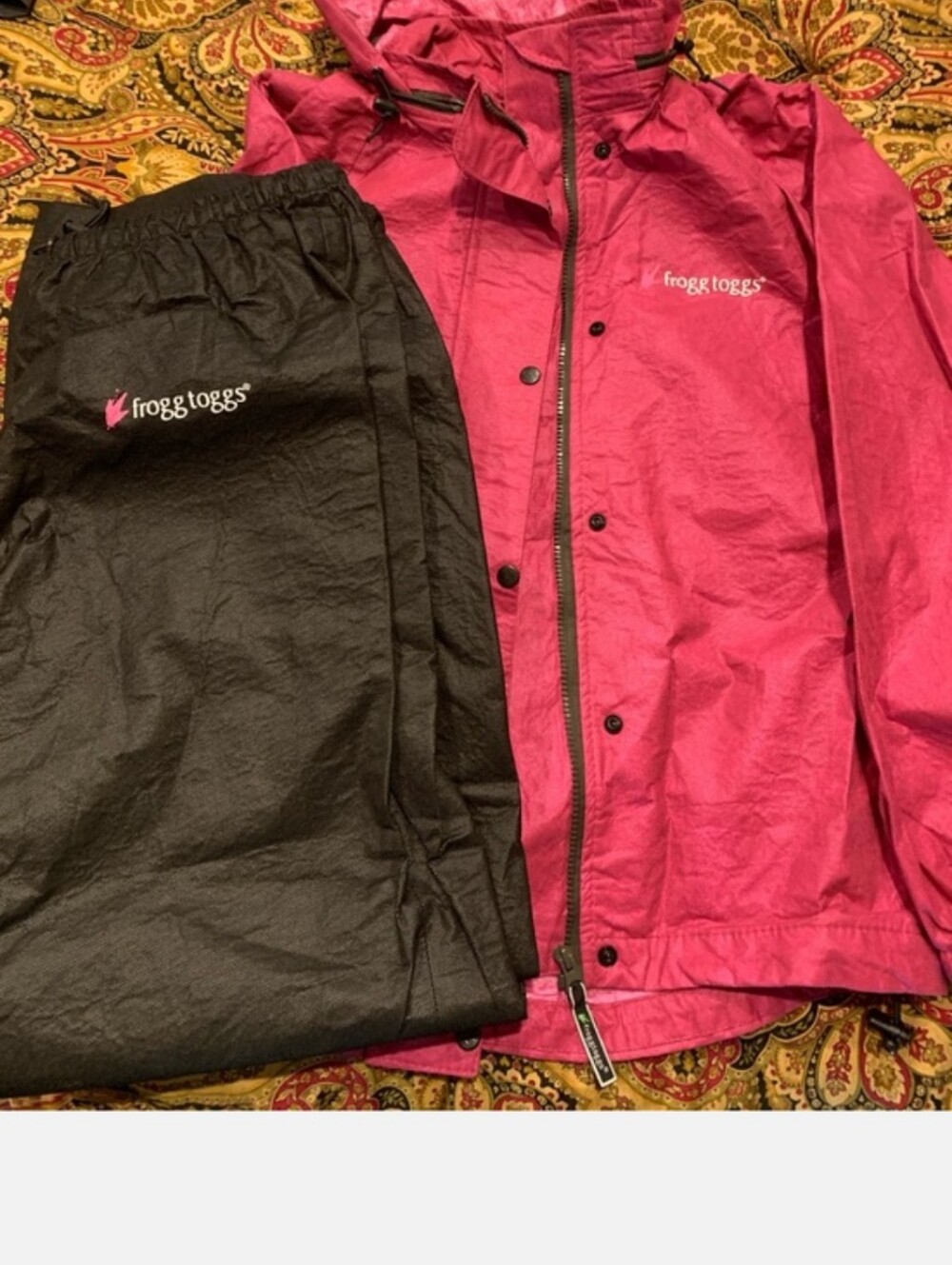 Women’s Frogg Toggs Set Size Medium